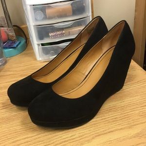 Black Suede Wedge Pumps